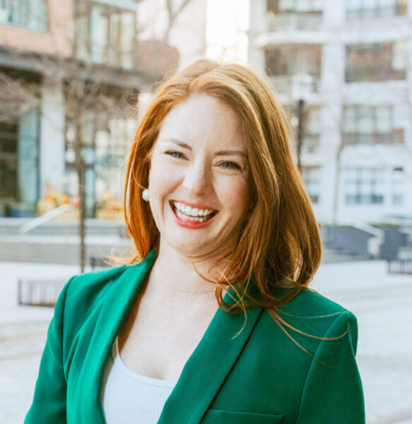 Katie_green_enviromental-shot_ - Caitlin Rueden