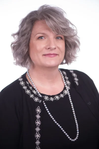 Kathy-and-Johnny-3051-683x1024