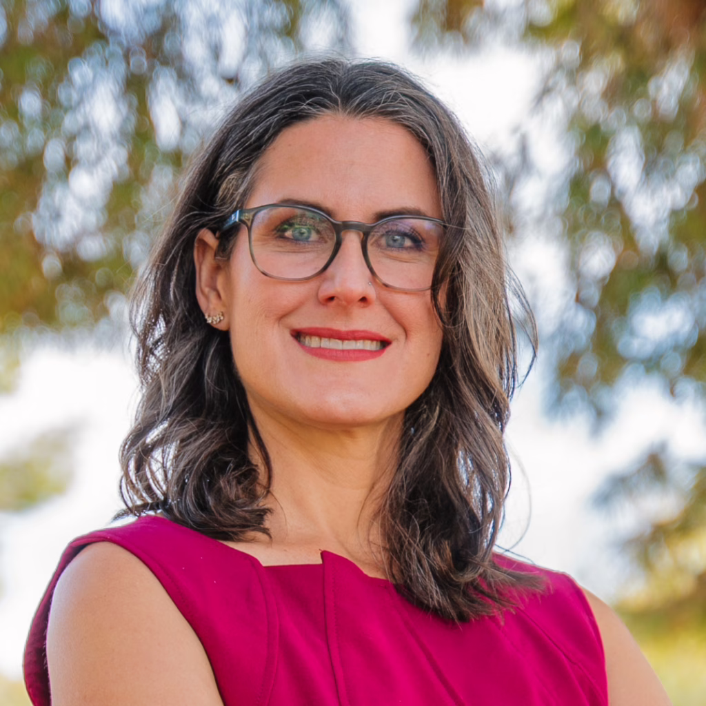 Regina-Photo-PNG-1024x1024