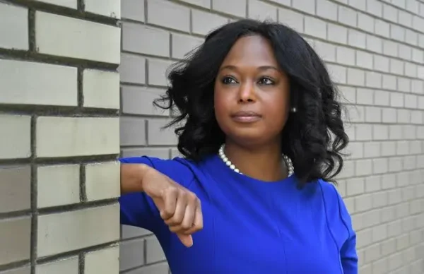 Janeese Blue Headshot